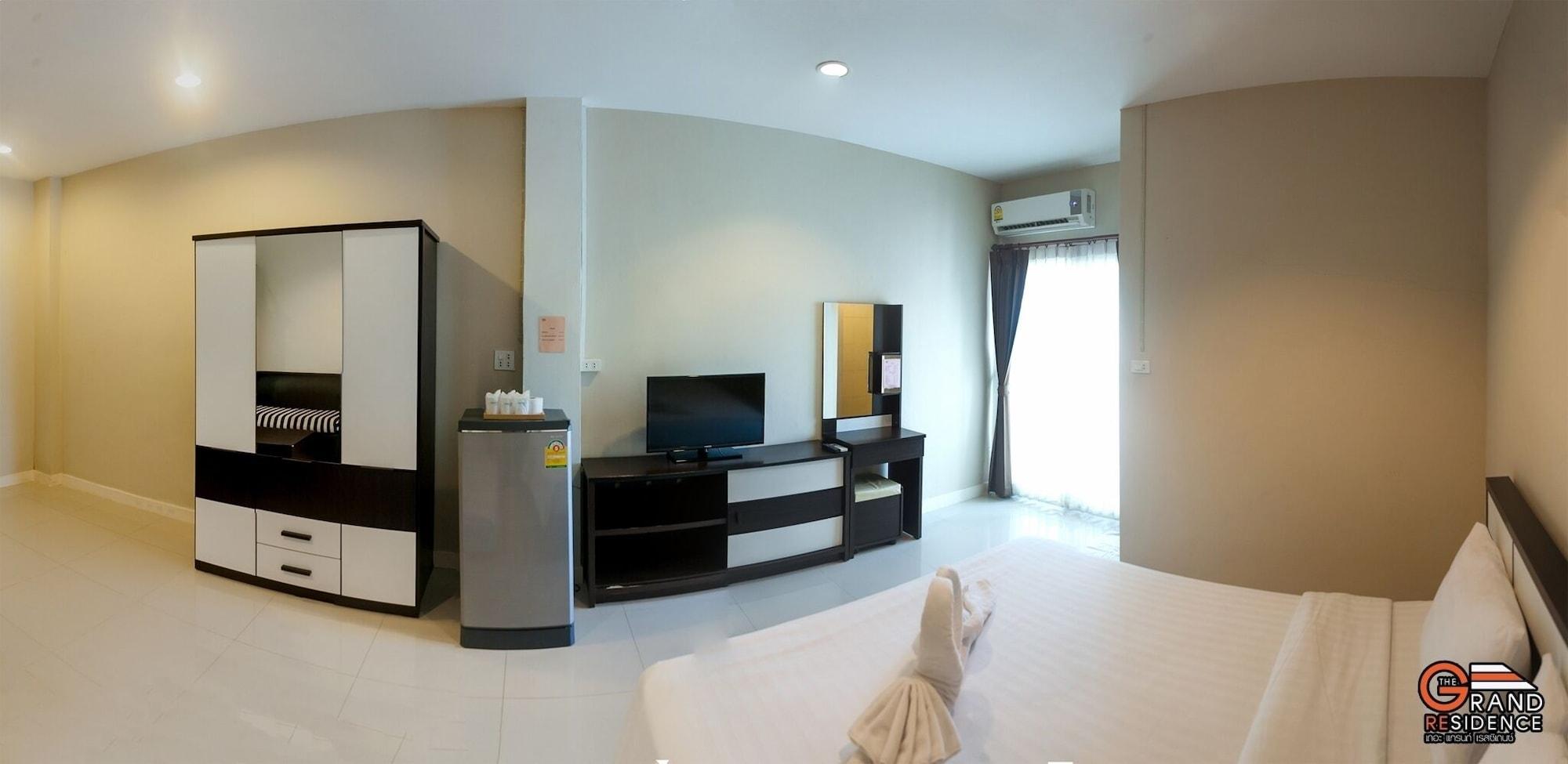 The Grand Residence Nakhonratchasima Exteriör bild