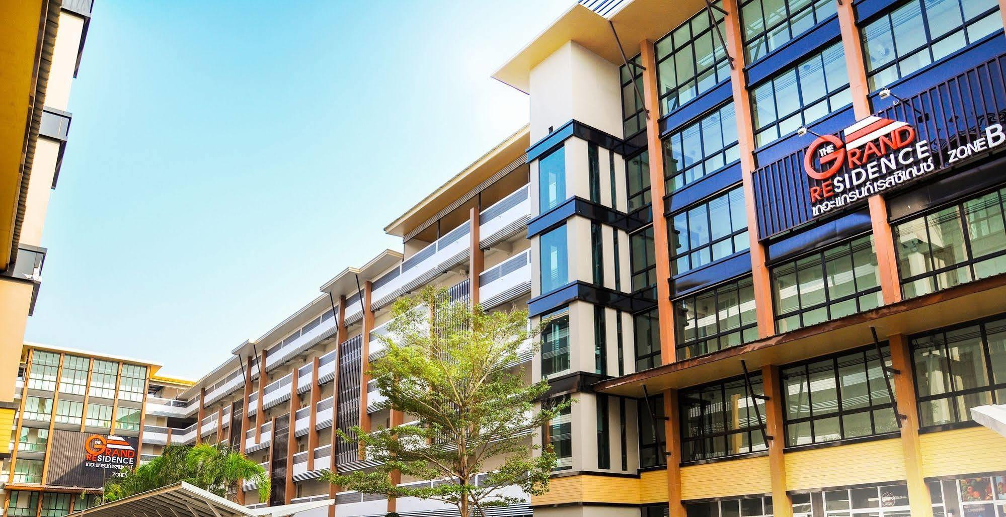 The Grand Residence Nakhonratchasima Exteriör bild